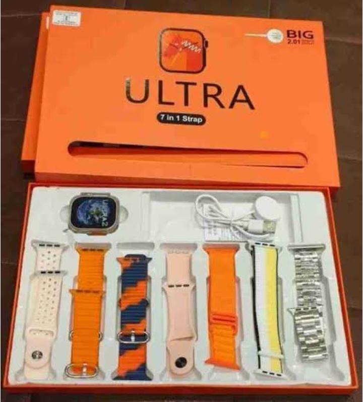Smart Watch with 7 Straps & Fast Charging